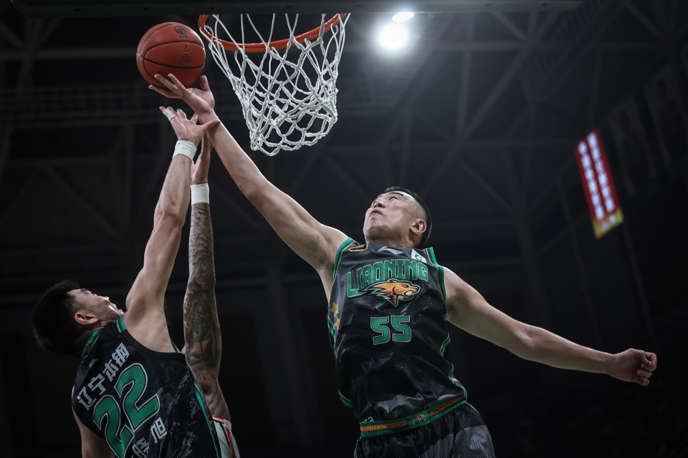 爱游戏网站 -山东男篮更换外援