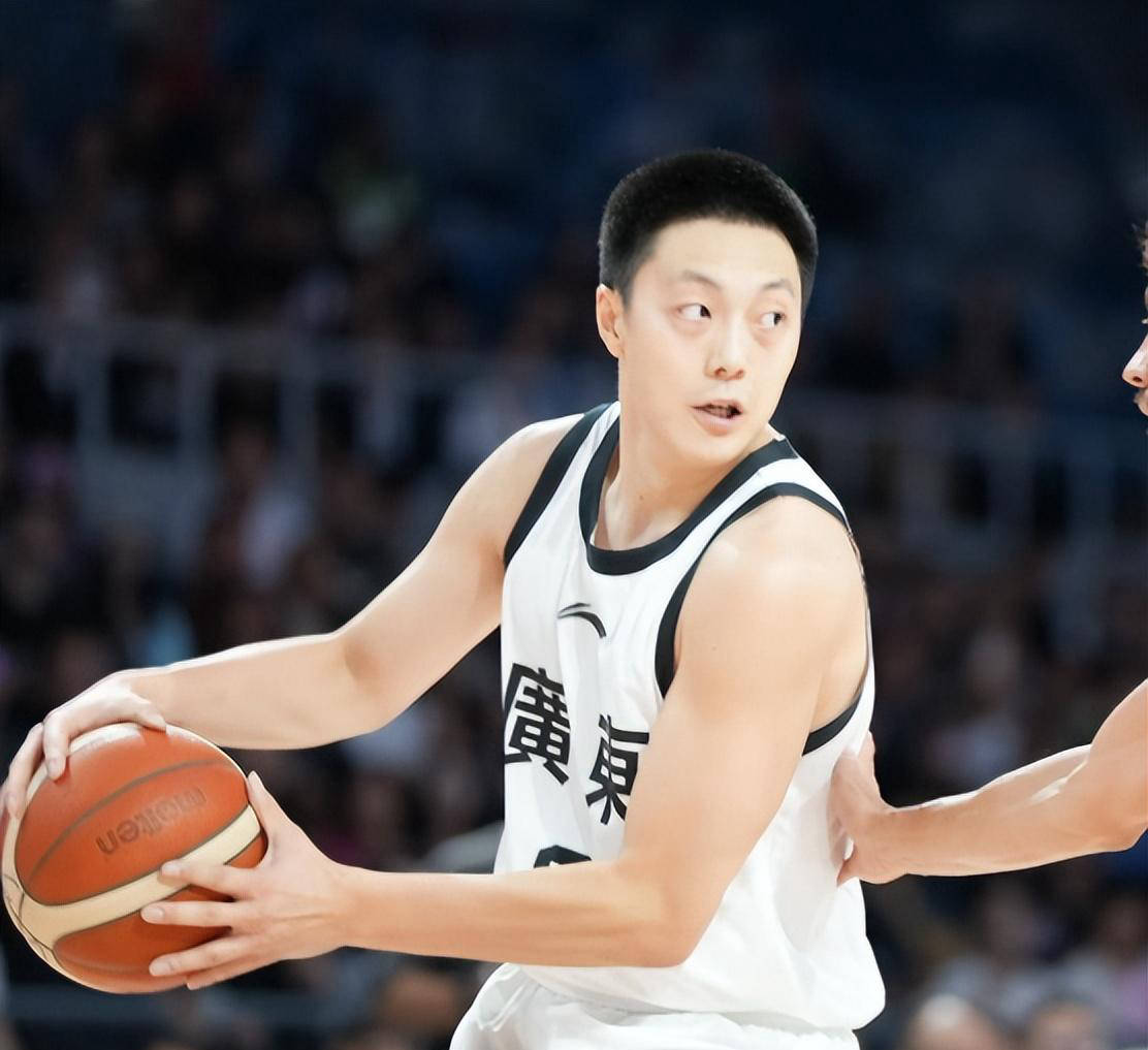广厦男篮今晚状态回暖，志在意大利杯名次提升，管理层满意，临场指挥获称赞(浙江广厦男篮最新消息)