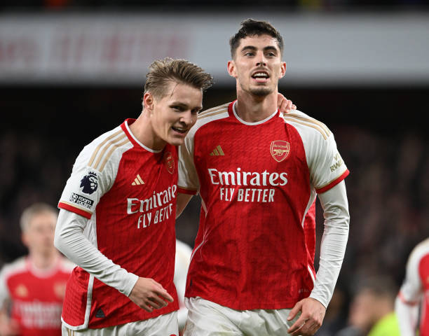 包含英超倒计时,浙江队关键时刻战术微调,细节引发关注,媒体盛赞,赛季目标并未改变的词条 包含英超倒计时,浙江队关键时刻战术微调,细节引发关注,媒体盛赞,赛季目标并未改变的词条