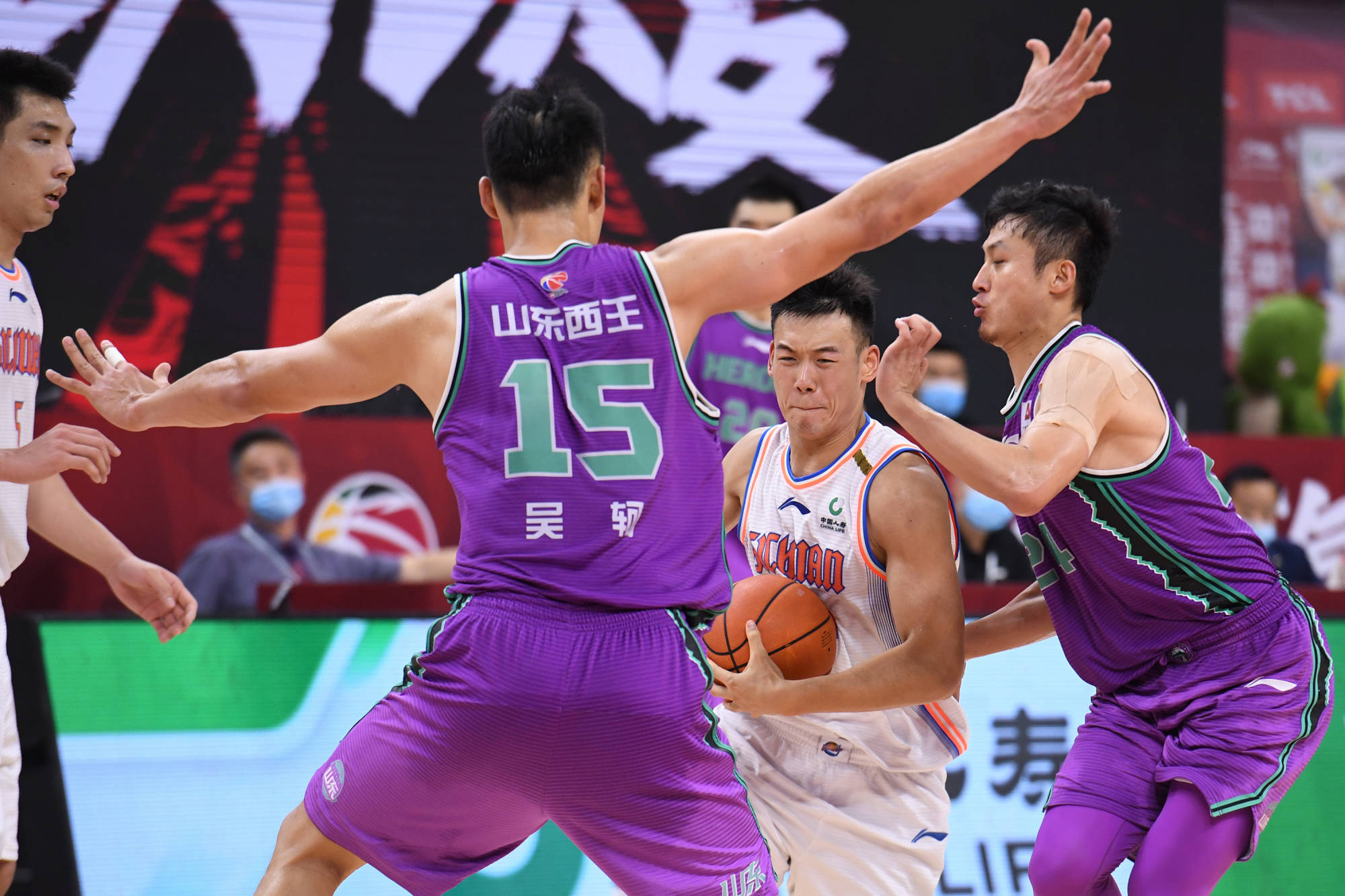 欧超杯赛程吃紧;那不勒斯今夜造点机会;压力陡增;训练强度明显提升 欧超杯赛程吃紧;那不勒斯今夜造点机会;压力陡增;训练强度明显提升