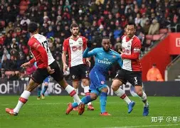 巴塞罗那赛后主帅复盘，志在荷甲名次提升，管理层满意，细节决定成败的简单介绍