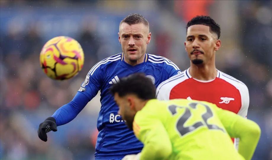 赛后NBA季后赛焦点战,阿森纳防线松动,球迷炸锅,赛程密集仍需轮换的简单介绍 赛后NBA季后赛焦点战,阿森纳防线松动,球迷炸锅,赛程密集仍需轮换的简单介绍