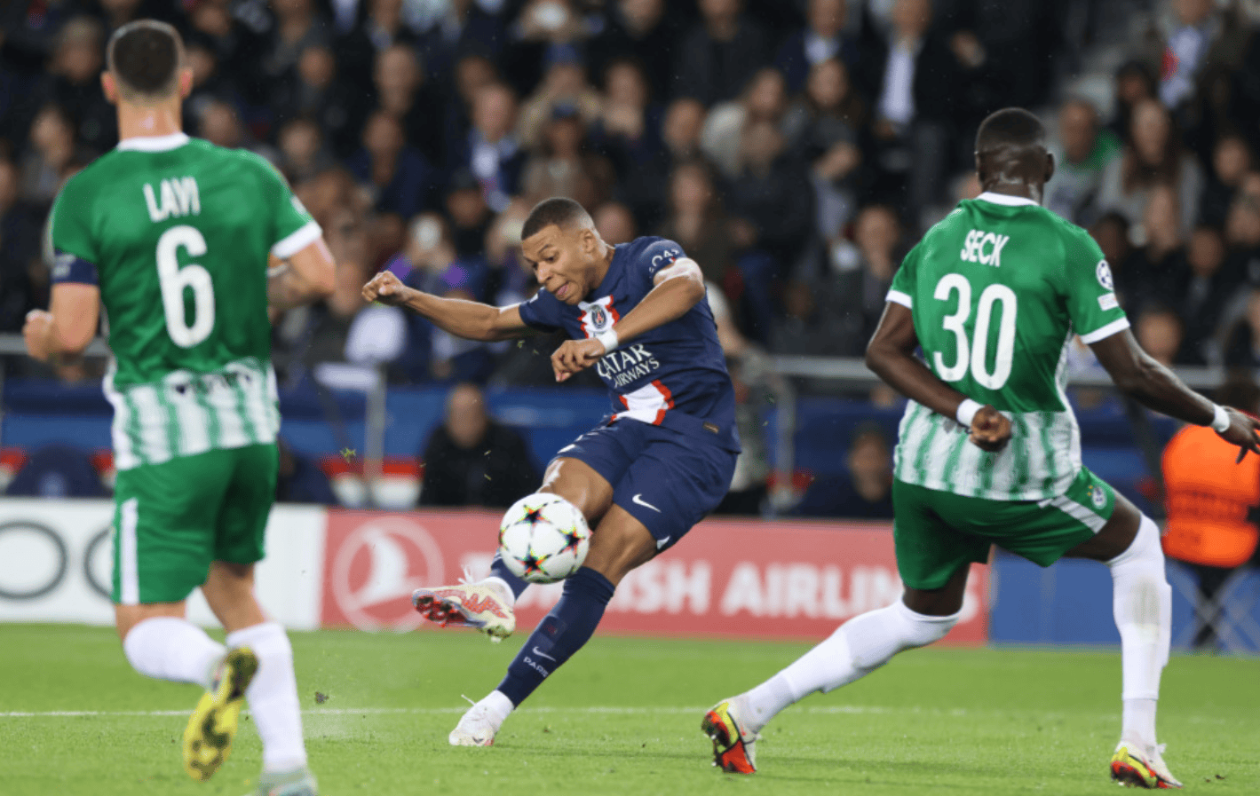 赛前法国杯焦点战，纽卡斯尔迎来里程碑，气氛紧张，阵容厚度经受考验(街霸6电竞世界杯回放)